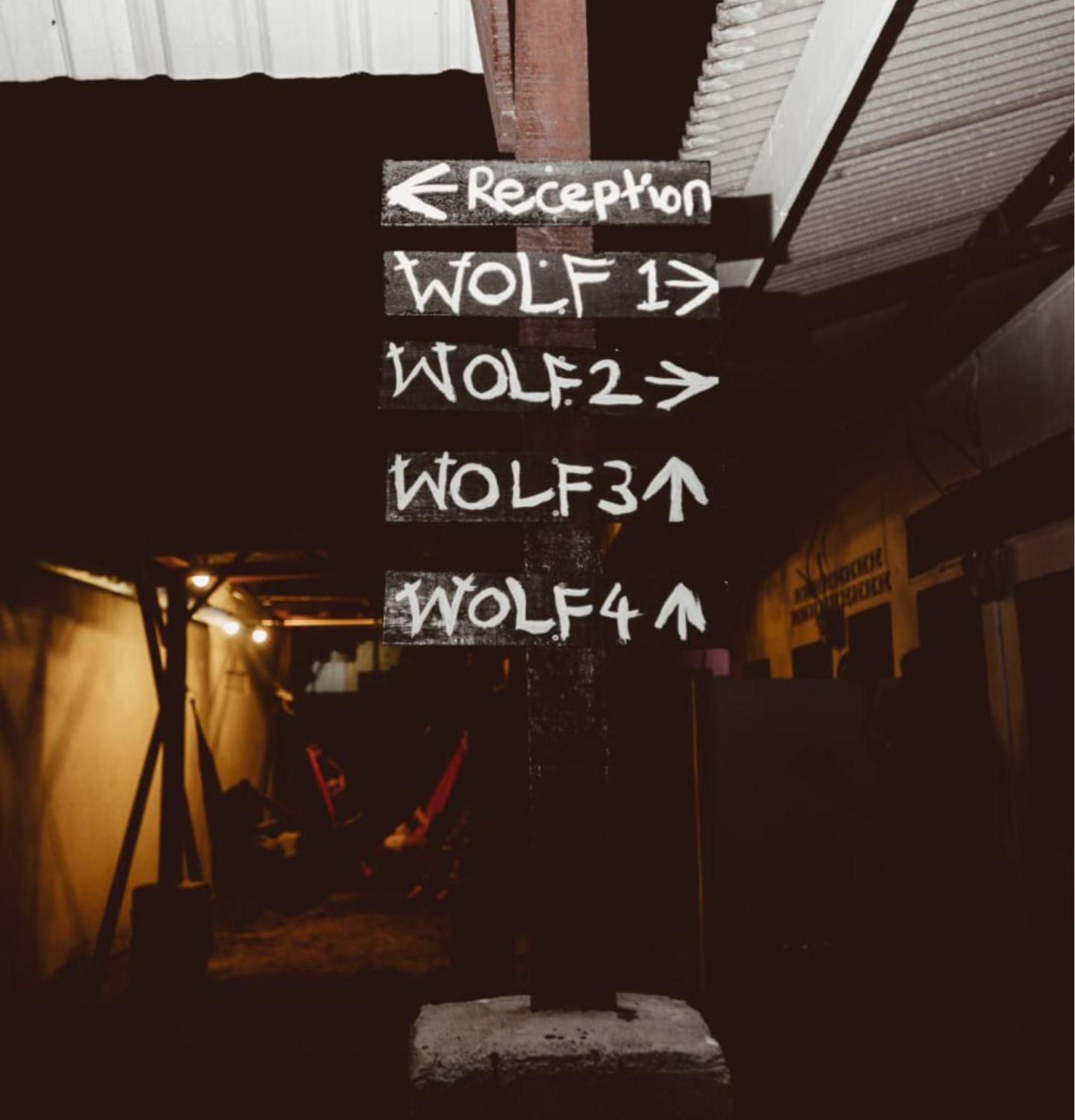 House Of Wolves Hostel 판타이체낭 외부 사진